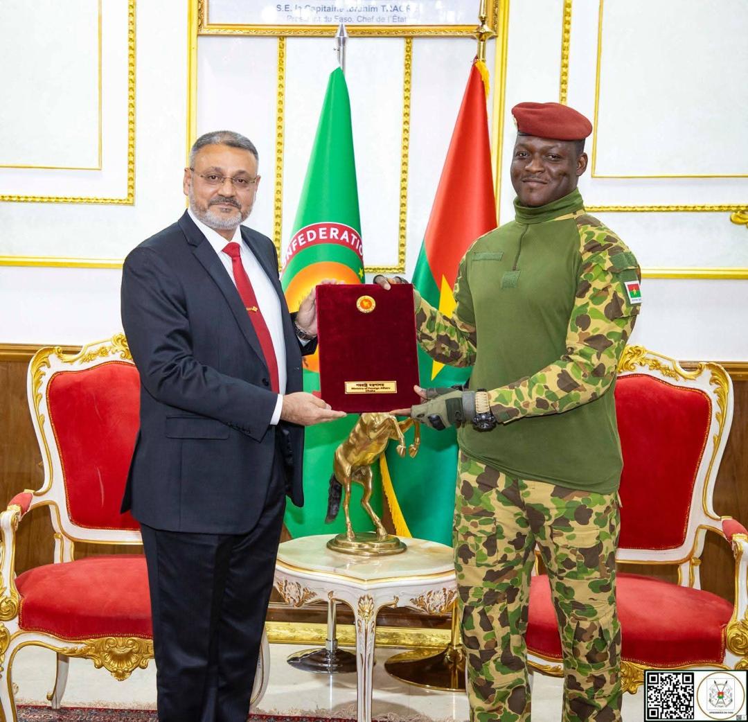 Huit nouveaux ambassadeurs